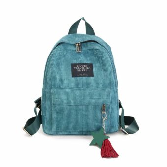 Sac à dos femme élégant en velours cotelé bleu avec un fond blanc