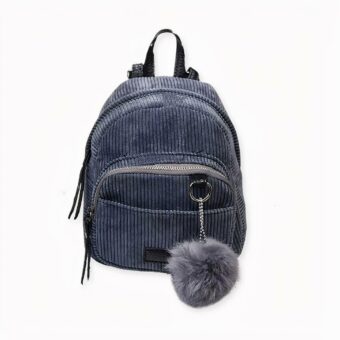 Découvrez cet adorable sac à dos femme petit format velours côtelé, et jouez la carte de la douceur. Aussi pratique que chaleureux, il vous assurera une allure féminine quotidiennement. Agréable au touché et à l’œil, vous ne pourrez plus vous en passer !