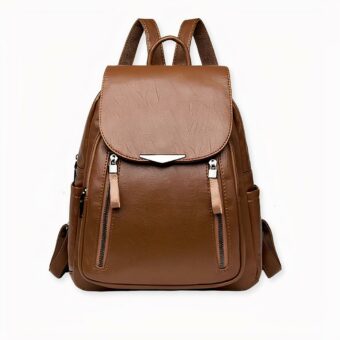 Découvrez cet élégant sac à dos femme en similicuir vegan aussi beau que fonctionnel, grâce à ses nombreux espaces zippés. Avec son allure sophistiquée, il vous sera facile de l'adopter et de l'associer avec l'ensemble de vos tenues.