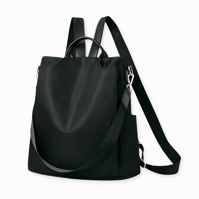 Découvrez ce sac à dos femme multi-porté, qui vous suivra partout avec vous. Aussi pratique qu'esthétique, vous pourrez le porter sur le dos, à l'épaule, à la main ou encore au creux du coude. Léger et confortable, il vous accompagnera au quotidien tout au long de votre journée en toute sécurité.