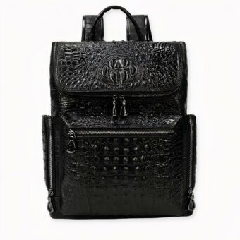 Ce sac à dos en cuir effet alligator au style rock sera votre nouvel accessoire préféré. Un sac à l'allure affirmé avec son cuir travaillé pour donner un effet peau d'alligator. Grâce à son compartiment pour ordinateur et son appuie dorsal étudié pour soulager la pression sur votre dos, il ne vous quittera plus.