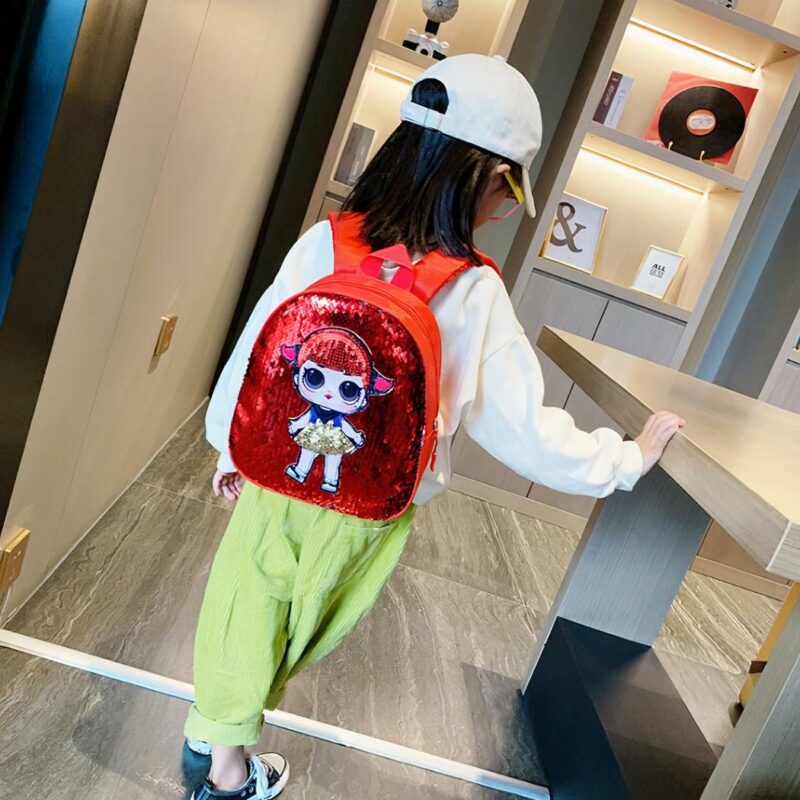 Poupée Sac à dos