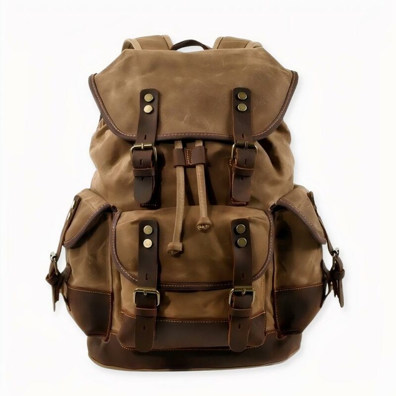Notre sac à dos à sacoche vintage est un accessoire extrêmement utile pour partir en voyage. Vous pouvez l'utiliser pour transporter des vêtements, des chaussures, des livres et plein d'autres choses. Ce grand sac contient une grande poche principale à fermeture éclair, dans laquelle vous pouvez ranger tout ce dont vous avez besoin pour votre séjour au soleil.