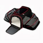 Votre animal de compagnie va se rouler par terre tellement il appréciera notre nouveau sac extensible porte-animal de compagnie ! Parfait pour les voyages, votre compagnon à quatre pattes pourra jouir d'un espace pouvant être doublé quand la situation le permettra. Encore plus d'espace pour profiter du sol moelleux, chouette !