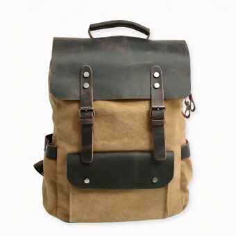 Notre nouveau sac à dos cartable rétro est le fruit de l'amour du design qui commence avec une envie de voyager et une fascination pour le passé. Ce sac à dos est fabriqué principalement en toile, avec un revêtement en cuir synthétique de haute qualité sur la partie avant. À l'intérieur, vous retrouverez des compartiments pour ordinateur portable et autres accessoires, tandis qu'il dispose d'une grande poche extérieure sur le devant.