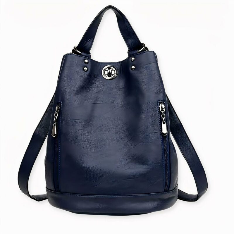 Découvrez ce joli sac à dos en simli cuir pour femme. Un sac à dos qui vous plaira sûrement pour son style épuré et sa couleur unie. Il sera parfait pour accompagner une tenue simple et élégante. Choisissez ce sac à dos femme pour transporter les objets dont vous avez besoin au quotidien.