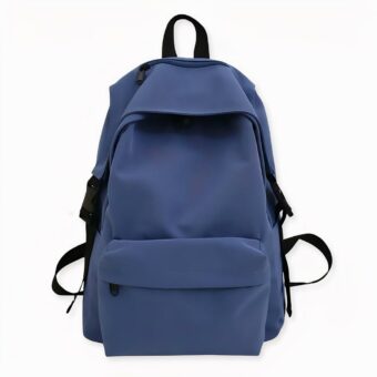 Difficile de ne pas aimer ce joli sac à dos lorsqu’on s'habille cool ! Portez ce sac pour compléter votre tenue. Il sera parfait pour apporter une touche décontractée à votre look. Mais pas que ! Ce sac à dos en nylon est aussi pratique pour l’école comme pour le travail. Avec son compartiment intérieur spacieux, emportez avec vous tout ce qui vous est nécessaire au quotidien. Livres, cahiers, ordinateur… tout tiendra dans ce sac à dos étanche.