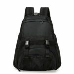 Sac à dos sport avec poche pour ballon noir avec un fond blanc