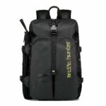 Sac à dos voyage avec sac à chaussures noir avec un fond blanc
