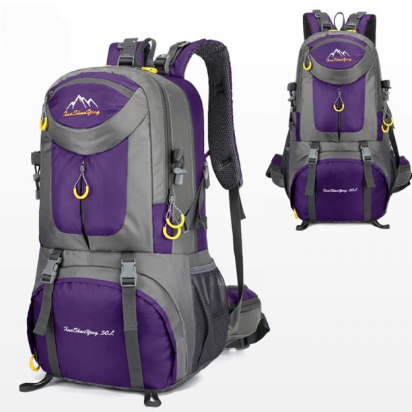 Grand sac à dos étanche violet et gris avec un fond blanc