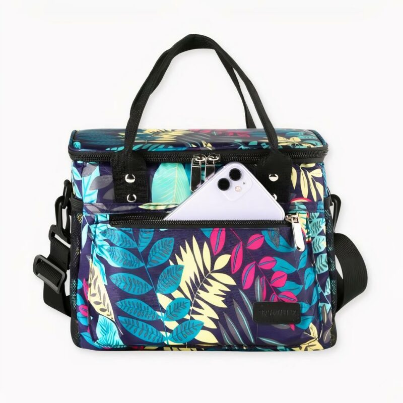 Découvrez ce joli sac isotherme thermique pratique 9L isotherme qui vous apportera sérénité lors de vos sorties pique-nique au grand air. Vos aliments resteront frais pour votre plus grande satisfaction. Vos enfants et votre entourage vous féliciteront pour vos plats délicieux qui pourront être dégustés à leur juste valeur et température dans un parc ou en pleine montagne ! Un pur kiffe !