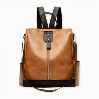 Ce petit sac à dos carré imitation cuir sera le compagnon de voyage par excellence ! Idéal pour des sessions de tourisme, il sent bon les vacances. Il vous permettra de profiter de vos balades avec tout votre nécessaire tout en gardant les mains libres. Disponible en marron, vert et noir.