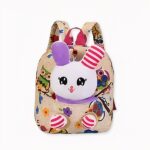 Sac à dos maternelle avec lapin mignon à multicolore. Bonne qualité et très à la mode.