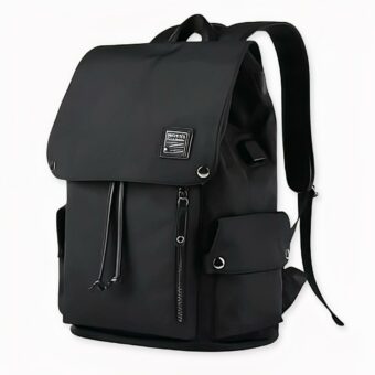 Sac à dos noir style simple et fonctionnel, bonne qualité et très pratique.