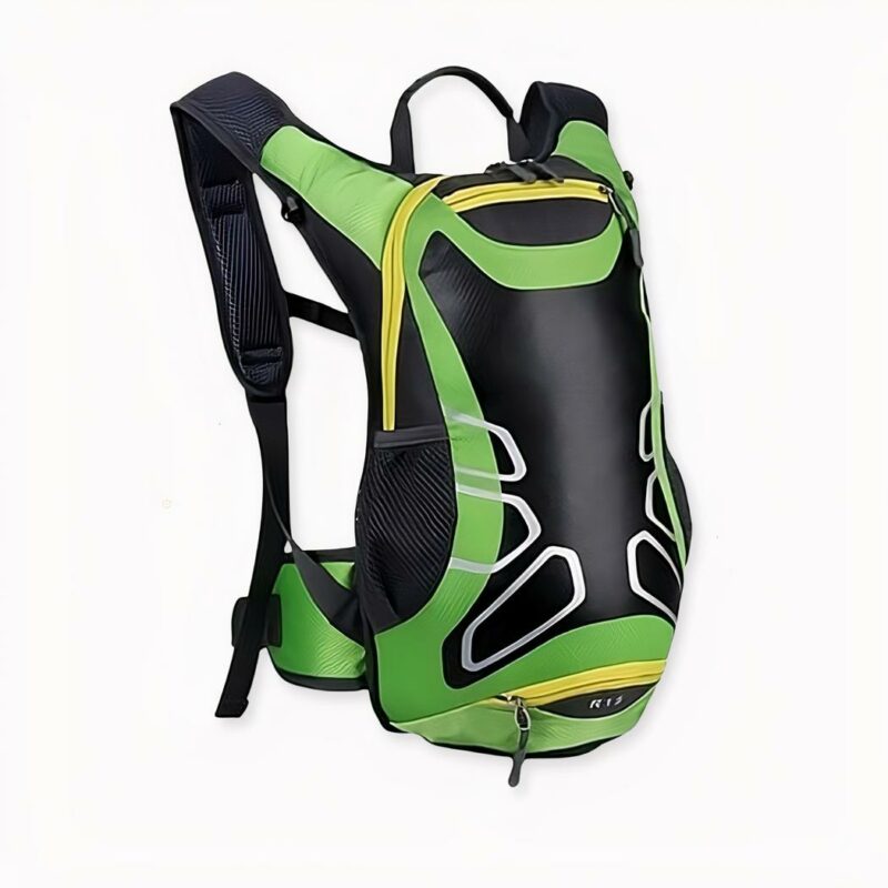 Sac à dos pour le sport ultraléger 15L, couleur noir et vert. Bonne qualité et très tendance.