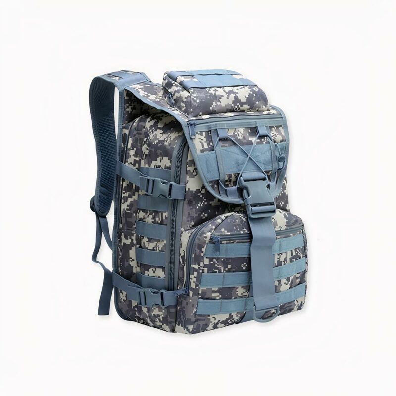 Découvrez ce sac à dos militaires pour faire des excursions en plein air réussies.  En nylon, il est résistant et léger, pour plus d'agilité et d'aisance. Il dispose d'un compartiment pouvant accueillir votre ordinateur portable, ainsi que de multiples rangements.