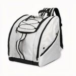 Sac à dos de ski étanche de grande capacité sur fond gris clair.