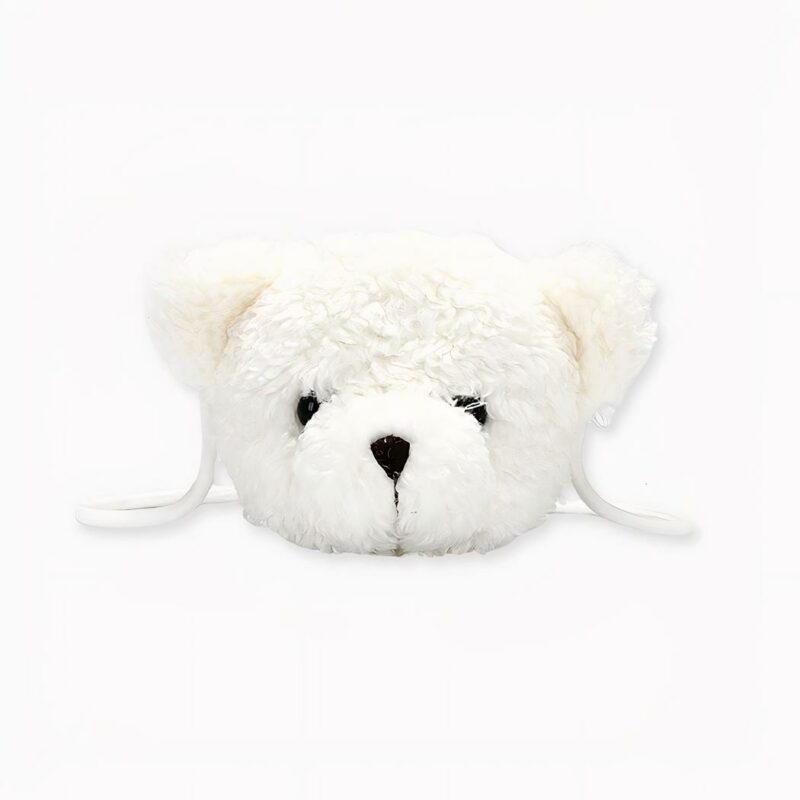 Sac à bandoulière en peluche ourson pour enfants avec un fond blanc