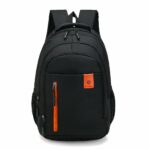Sac à dos scolaire ergonomique pour enfant noir avec un fond blanc