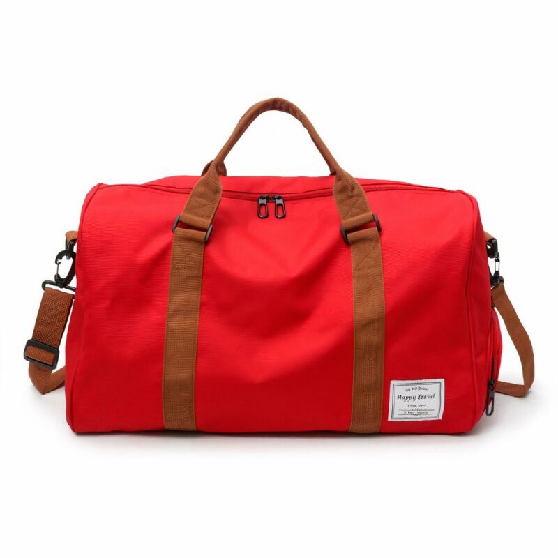 Sac de voyage grande capacité avec bandoulière marron rouge avec un fond blanc