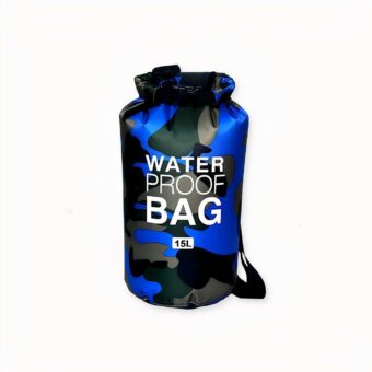 Des sorties en mer ou à la rivière en vue cet été ? Alors ne partez pas sans notre magnifique sac à dos de plage camouflage ! Grâce à lui, emportez tout ce dont vous avez besoin pour vos balades et activités aquatiques sans crainte de mouiller ou d'abimer vos affaires.
