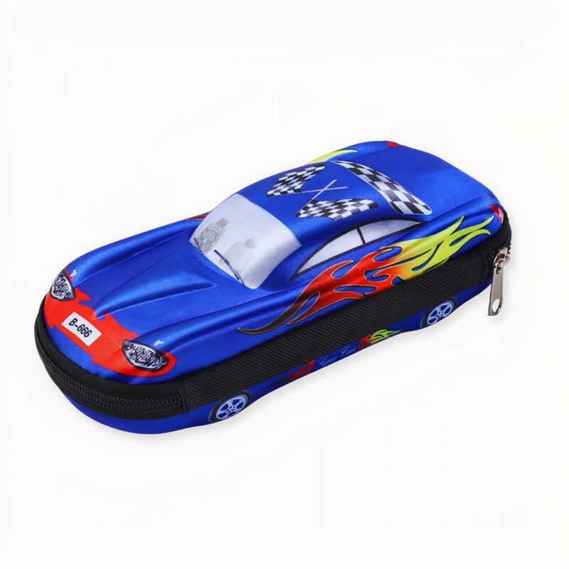 Votre enfant est fan du célèbre dessin animé Cars ? Alors s'il adore les aventures Flash McQueen et ses amis, il lui faut absolument cette magnifique trousse scolaire Cars pour l'accompagner lors de la rentrée scolaire !