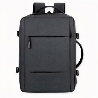 Le sac à dos ergonomique de voyage uni gris foncé est parfait pour ceux qui sont toujours en déplacement. Sa conception unique permet un transport confortable, même lorsqu'il est entièrement emballé. Le sac à dos comporte un certain nombre de poches et de compartiments, ce qui permet d'organiser facilement tout ce dont vous avez besoin pendant vos déplacements. Les bretelles sont réglables, ce qui vous permet d'adapter le sac à votre morphologie. La couleur gris foncé unie est parfaite pour ceux qui veulent un sac à dos discret qui ne se fera pas remarquer.