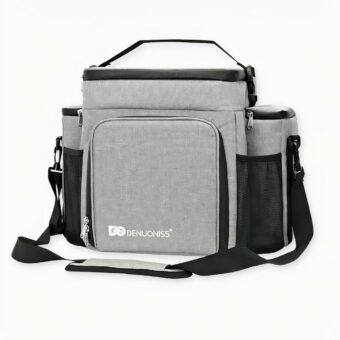 Ce sac à dos isotherme moderne et compact est l'accessoire idéal pour vos déplacements. Il est doté d'un compartiment principal spacieux et d'une poche frontale zippée, ce qui vous permet de ranger facilement vos affaires. Sa conception isotherme maintiendra la température de vos aliments et boissons, quelle que soit la météo. Le tissu robuste et résistant à l'eau le protègera des intempéries. Les bretelles rembourrées sont ajustables et offrent un confort optimal. Avec sa taille compacte et son design élégant, ce sac à dos isotherme sera votre meilleur allié pour tous vos déplacements.