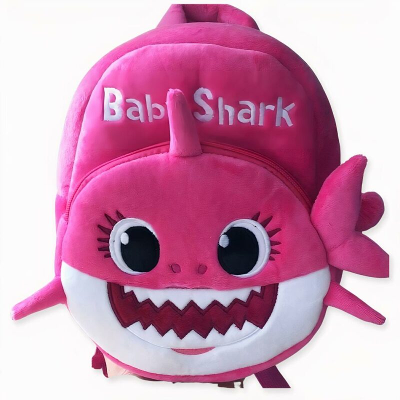 Ce Sac à dos mignon requins en peluche pour enfant est parfait pour les petits aventuriers. Il est fait de doux tissu en peluche, et sa couleur bleue marine et blanche est très attrayante. Le design unique du sac à dos comprend des détails mignons tels que des yeux noirs et des nageoires en relief.