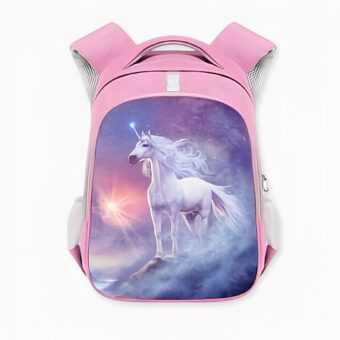 Sac à dos de CP pour enfant, rose, avec une photo de licorne sur la poche avant, présenté. Bonne qualité et très pratique.
