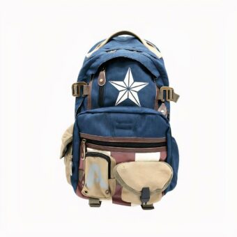 Sac à dos en nylon bleu et beige avec une étoile d'avengers sur le devant et des petites poches, sur fond blanc