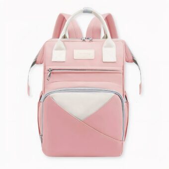 Sac à dos rose pour maman avec le prénom Olivia écrit sur le devant, sur fond gris clair