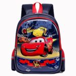 Offrez à votre enfant ce sac à dos Cars aux couleurs de Flash McQueen, taillé pour l'école maternelle. Léger et confortable, il accompagne les journées de classe avec l'énergie du champion préféré des petits garçons. Zip robuste, coloris vifs, format pratique pour le cartable du quotidien.